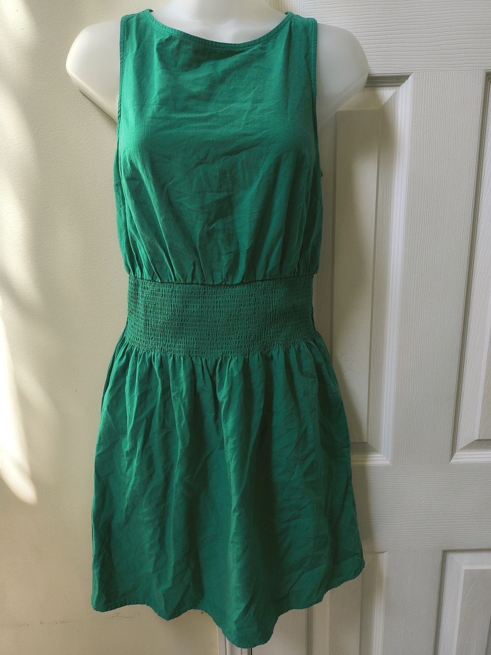 Green Sleeveless Smocked-Waist Dress
